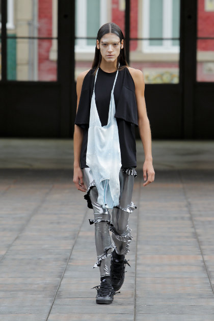 Alexandra Mouraアレクサンドラムーラ　パーカー Spring 2023 - Alexandra Moura Fashion Designer